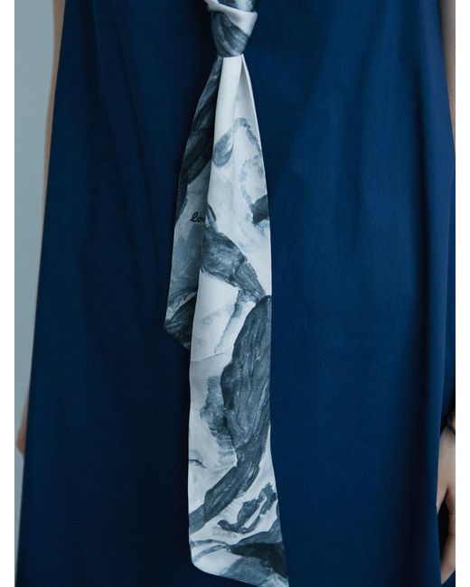 Lost Pattern Metallic Himalaya Silk Neck Bow Scarf