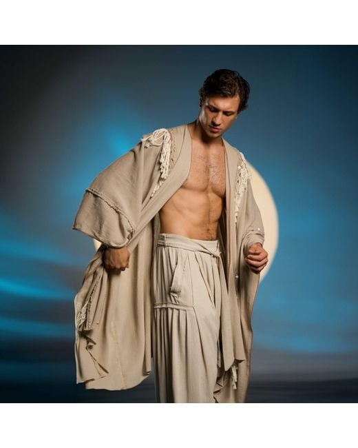 Zhenabia Natural Neutrals Sidra Poncho