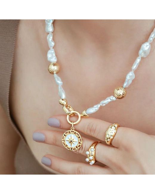 LINYA JEWELLERY Metallic Pole Star Locket Pearl Necklace