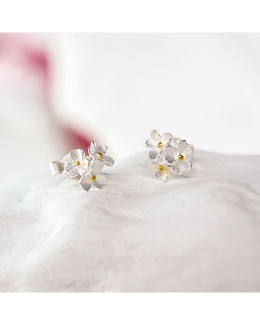 Isla Silver Metallic Dainty Flowers Stud Earrings