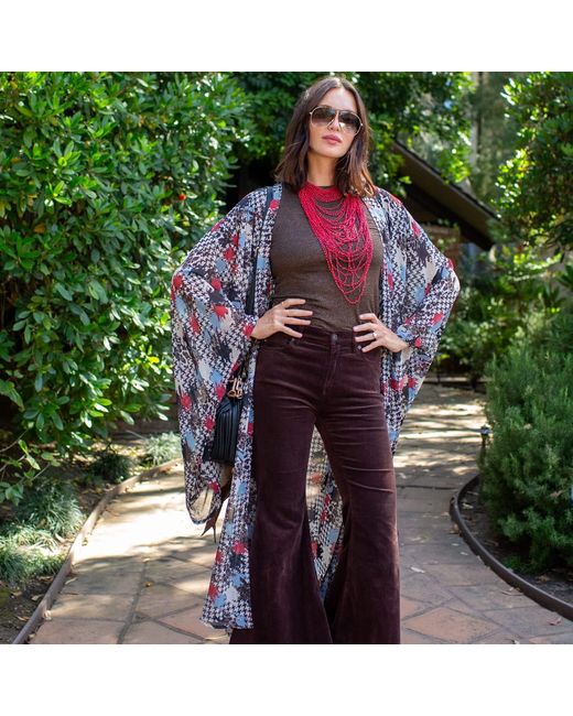 Jennafer Grace Metallic Darcy Kimono
