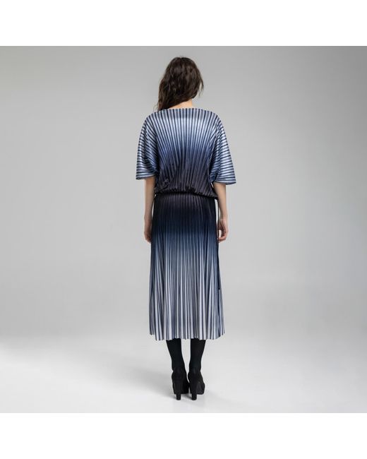 ARTISTA Blue Ray Pleated Midi Skirt