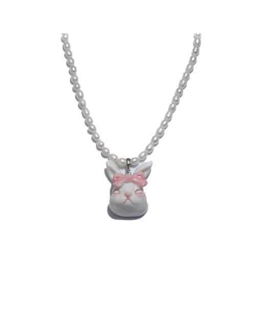 H2 Studio White Grumpy Bunny Pinky Bow Tie Freshwater Pearl Necklace