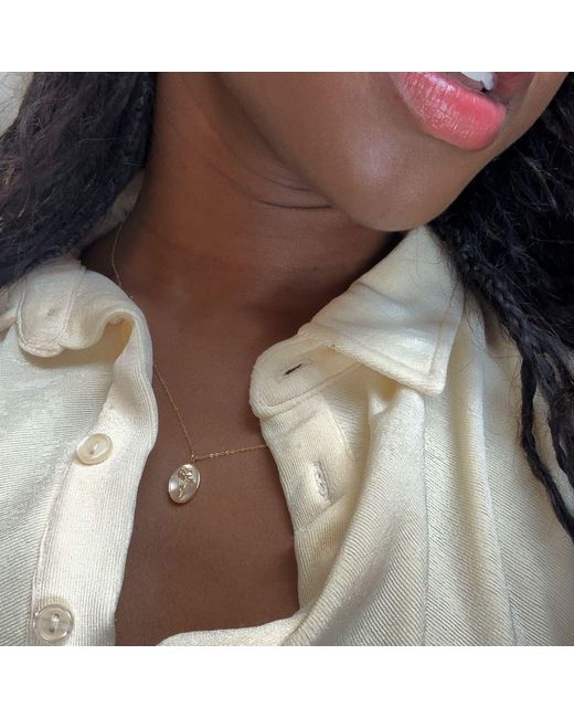 SET & STONES Metallic Katrina Birth Flower Necklace- February