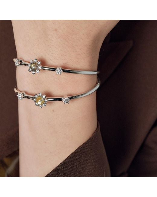 Freqnc Atelier Metallic Eight Petals Bangle