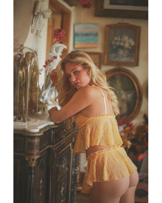 Wild Lovers Yellow Delphine Lounge Set