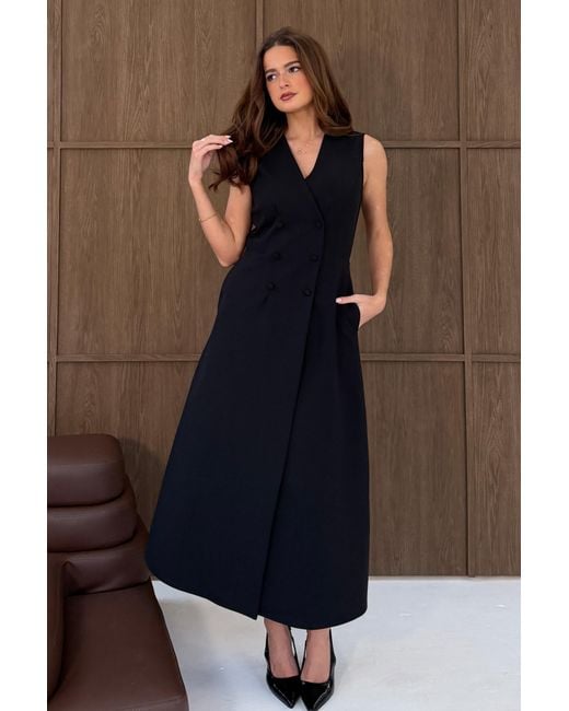 Girl In Mind Black Hazel Tailored Sleeveless Midi Dress