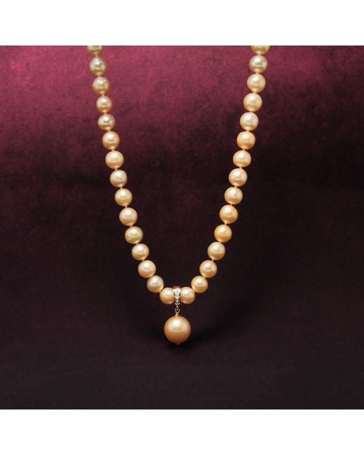 Ninemoo Metallic Belle Bow Signature Pearl Necklace