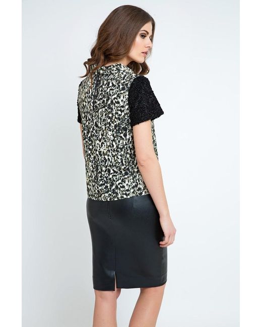Conquista Black Straight Top With Animal Print Detail