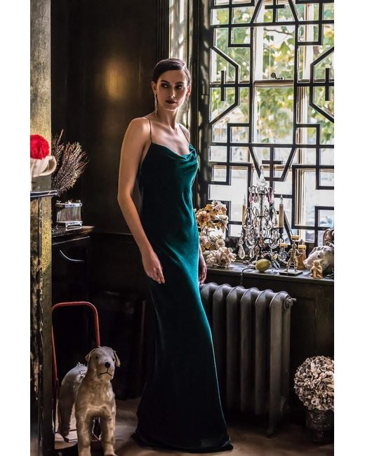 Pretty Eccentric Black Siren Maxi Dress