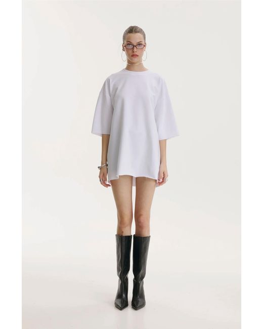 mysimplicated White Oversized Cotton T-Shirt Lucky W