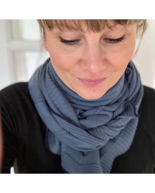 GROBUND Blue Astrid Scarf