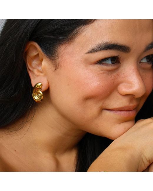 Miss May the Brand Metallic La Mer Earrings
