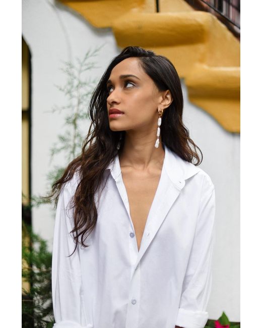 Adriana Pappas Designs White Pearl Swirl Earrings