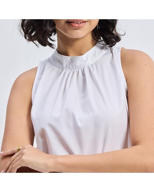 REISTOR White High-Neck Top With Gathers