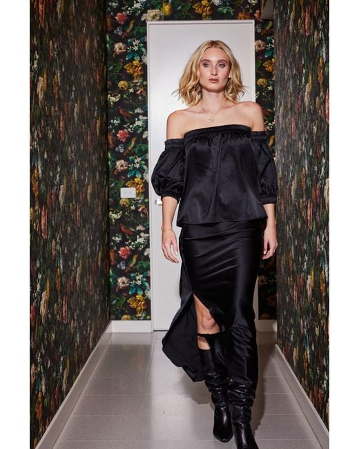 Lindsay Nicholas New York Blue Silk Off The Shoulder Top
