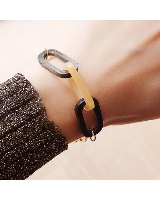 VALERIE CHIC Metallic Naomi Horn Chain Bracelet 18K Honey