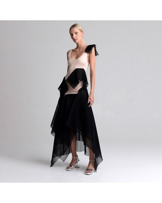 Laura Daili Black Neutrals Sculpted Grace Dress – Petite Fit