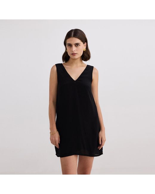 REISTOR Black Midnight Muse V-Neck Short Crepe Crepe Dress