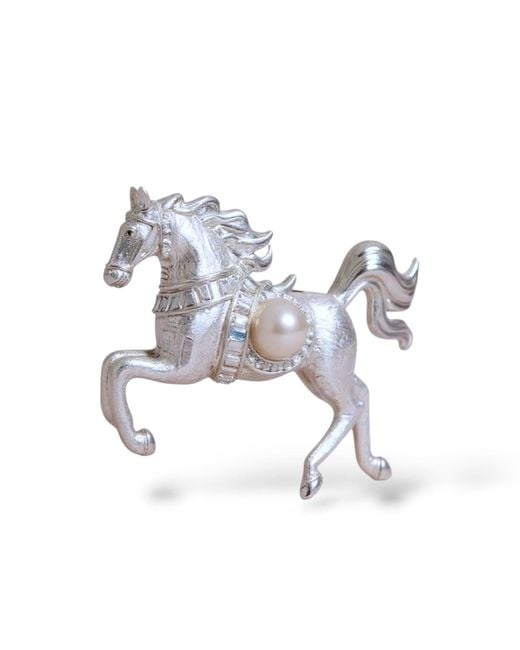 Ninemoo White Gallant Stallion Pearl Brooch-Pendant