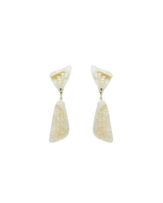 Gissa Bicalho Metallic Handmade Earring Gravel Nacre