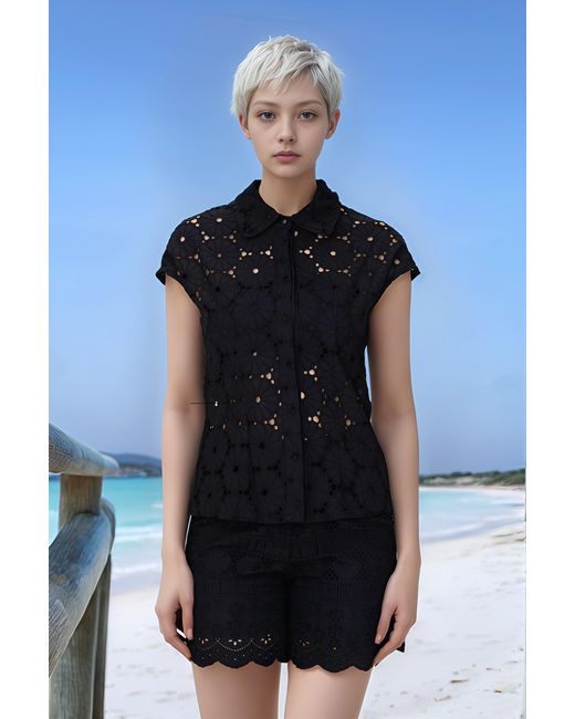 Smart and Joy Gray Cotton Lace Shirt With Short Sleeves