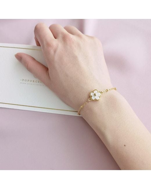POPORCELAIN Metallic Mini Porcelain Daisy Bracelet