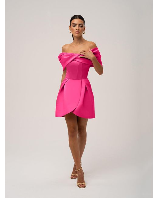 Tia Dorraine Pink Love