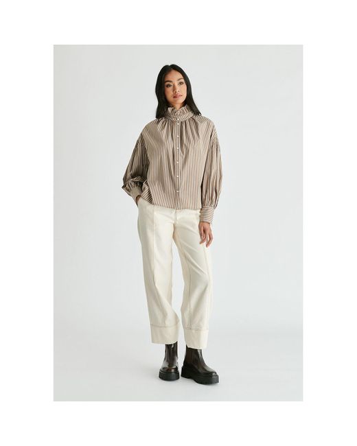 Paisie Natural Neutrals Puff Sleeve Shirt With Ruffled Collar
