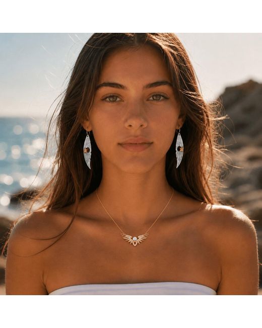 Ormiro Metallic Winged Heart Necklace