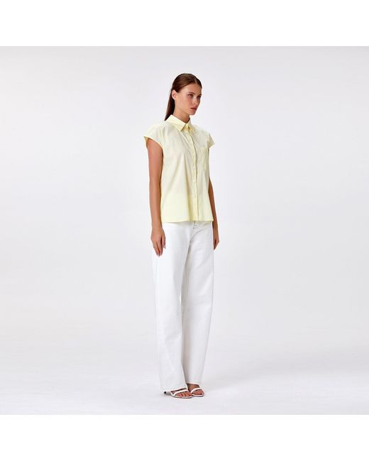 Smart and Joy Yellow Classic Short-Sleeve Shirt for men