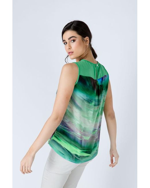 Conquista Green Keyhole Detail Print Top