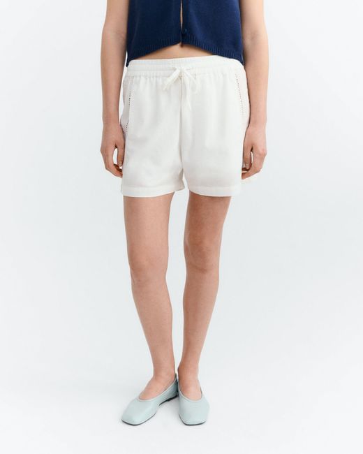 Thinking Mu White Shorts Embroidered Geranio