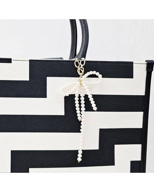 Farra Metallic Bowknot Freshwater Pearls Bag Charm