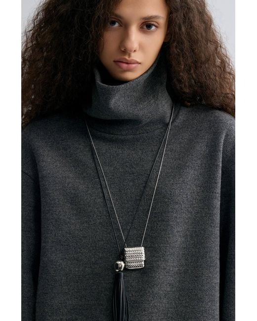 FRONT ROW SHOP White Woven-Texture Necklace
