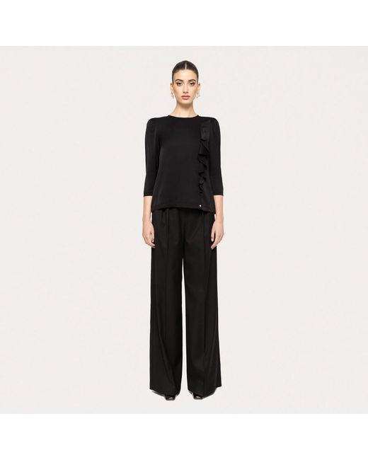 Nissa Black High-Waisted Straight Pants