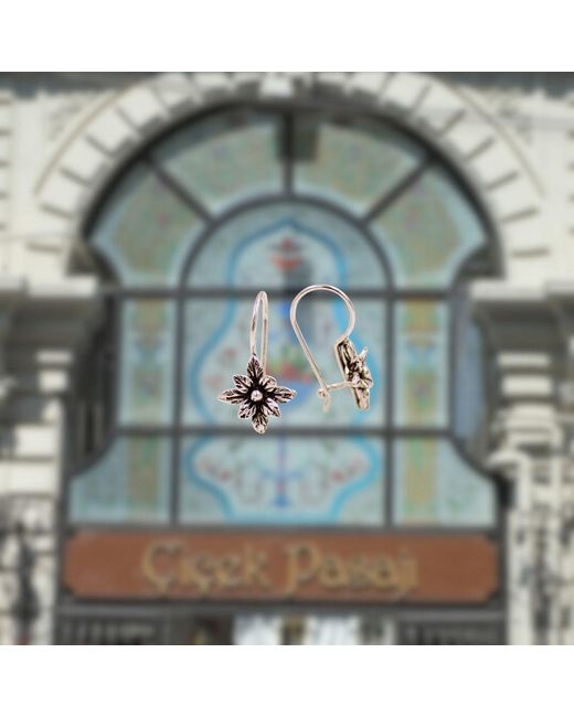1610Istanbul Metallic Istanbulite Floral Earrings