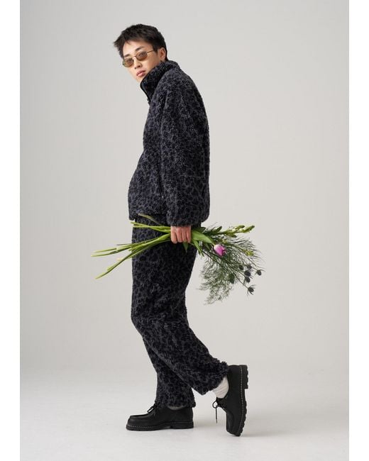 Éclectique Black Leopard Fleece Pants for men