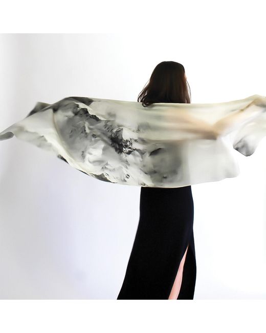 Zenzee Gray Cashmere & Wool Nature Scarf — Mountains