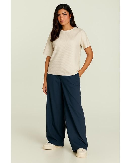 Conquista Natural Neutrals Oversized Jacquard Cotton-Blend T-Shirt With Elbow-Length Sleeves