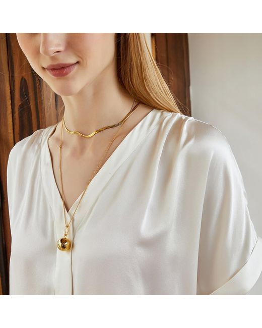 Soft Strokes Silk White Pure Mulberry Silk Top And Shorts Set