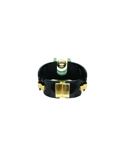 Gissa Bicalho Green Handmade Acrylic Bracelet Craft Verner