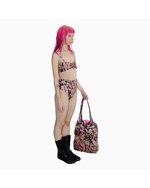 Paloma Lira Red Volt Web Armor Tender