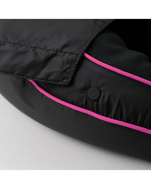 Kapture Black Room Travel Pillow Set