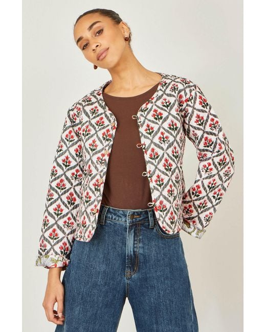 Yumi' White Peacock Print Reversible Cotton Quilted Jacket