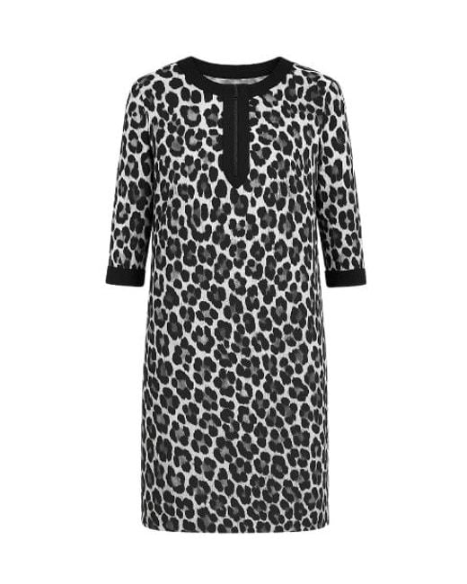 Conquista Black Animal Print Sack Dress
