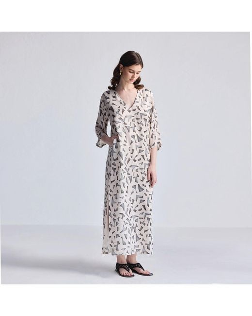 REISTOR White Maxi Dress With Side Slits