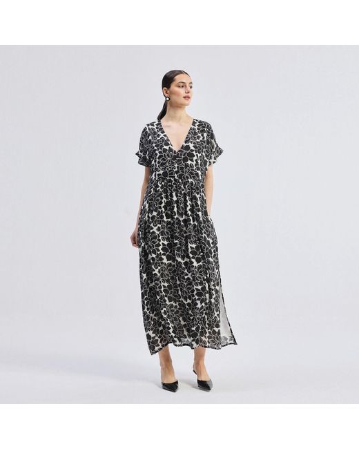 REISTOR Black Deep V-Neck Maxi Dress With Front Gathers