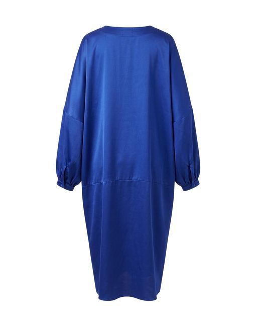 Helene Galwas Blue Ivanare