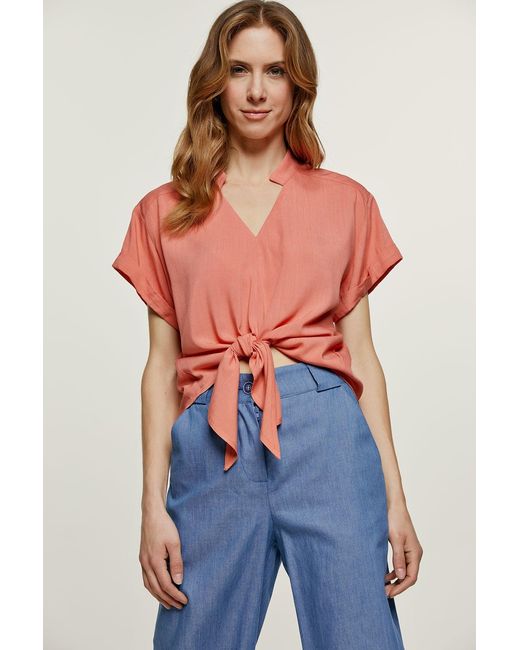 Conquista Red Tie Detail Coral Top